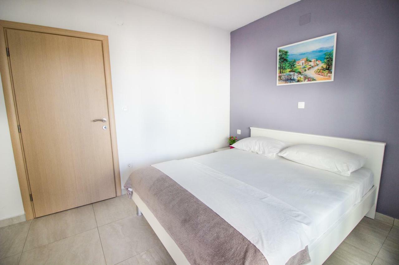 Colic Apartment Njivice Luaran gambar
