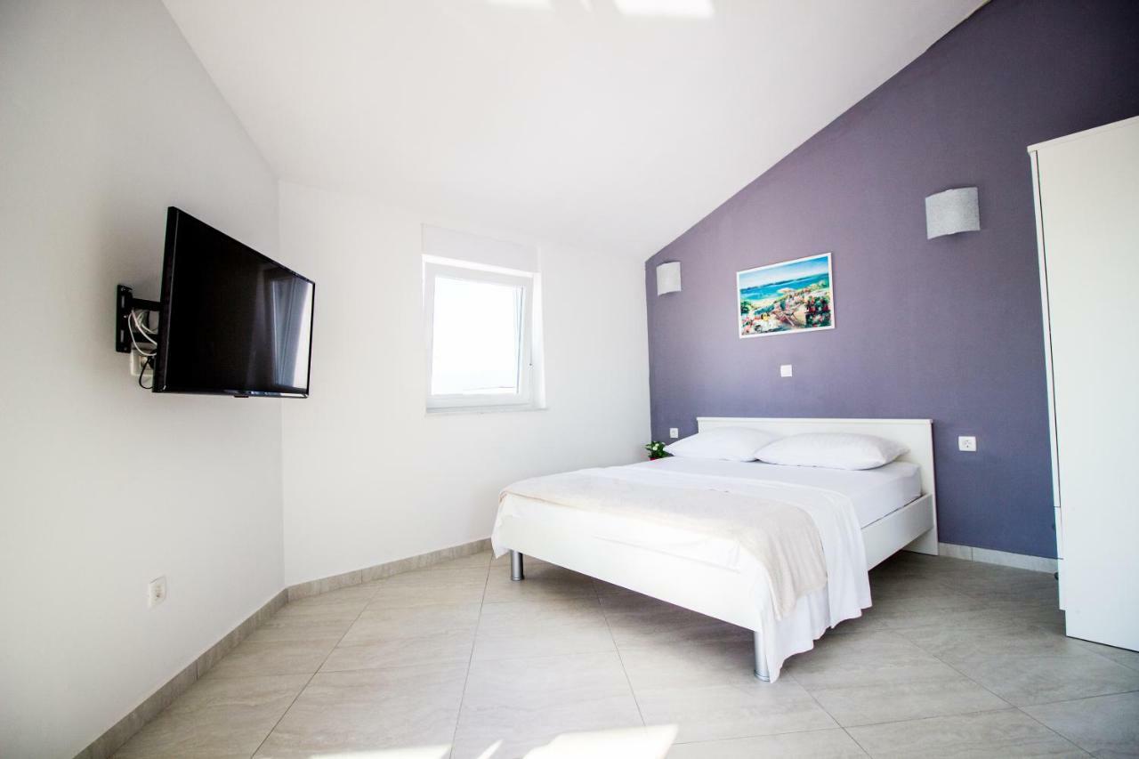 Colic Apartment Njivice Luaran gambar