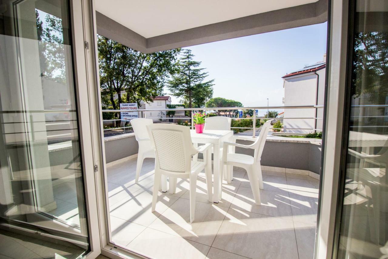 Colic Apartment Njivice Luaran gambar