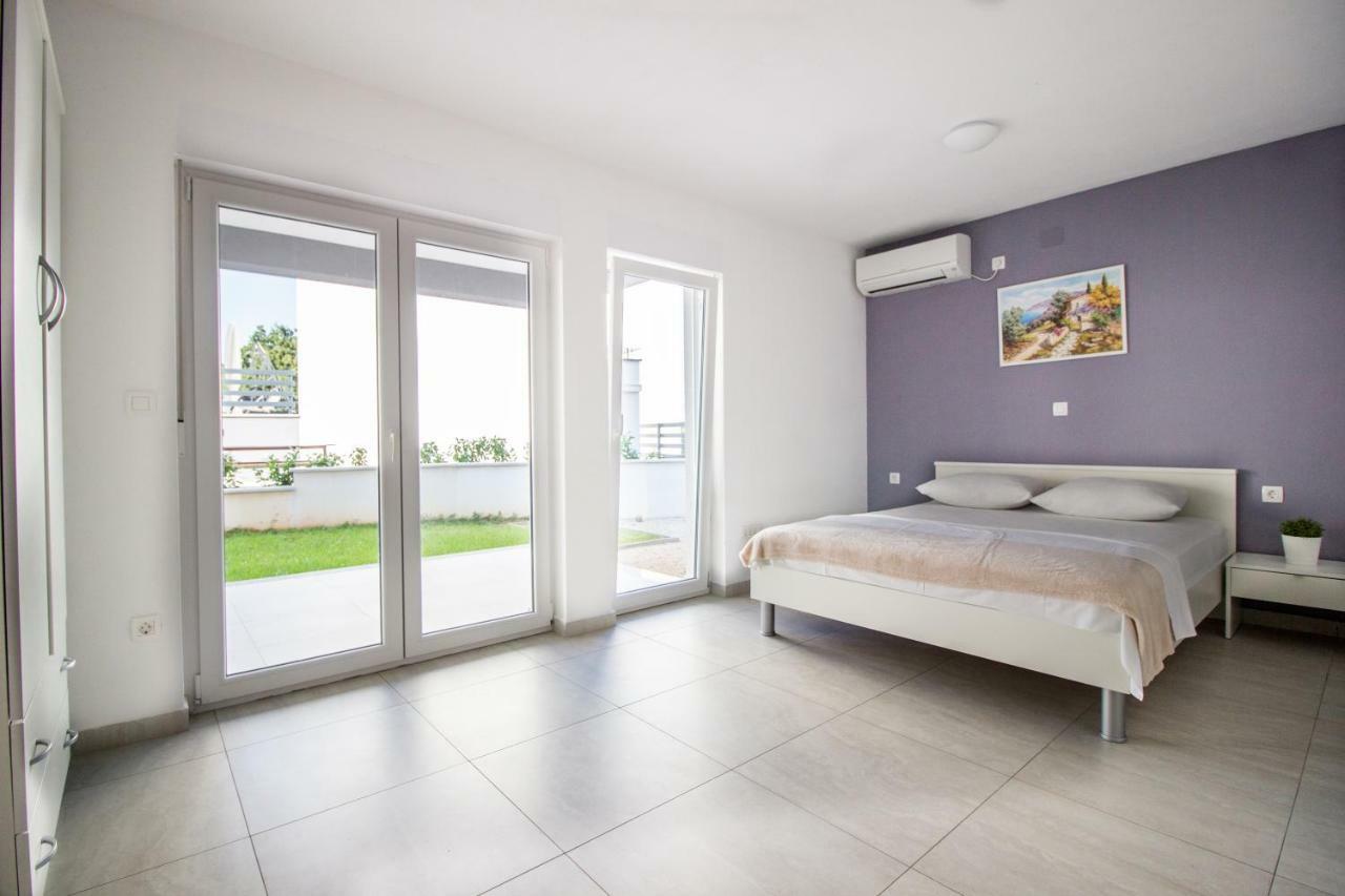 Colic Apartment Njivice Luaran gambar